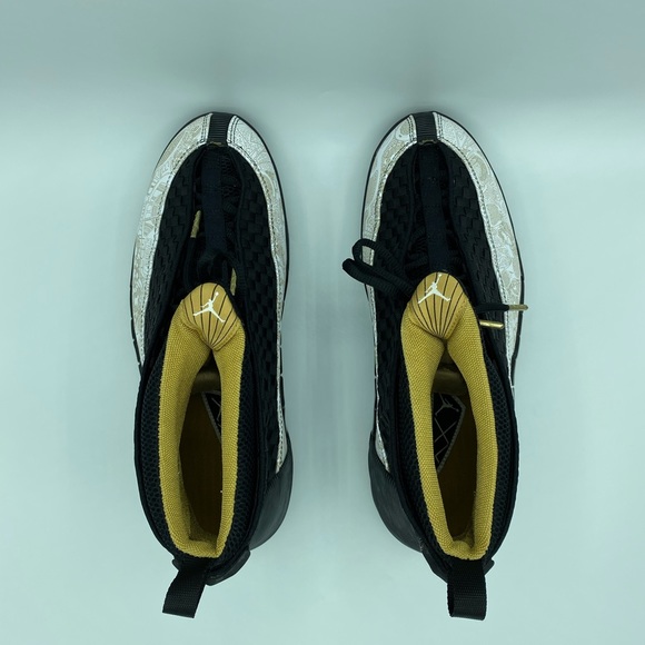 Air Jordan 15 Retro LS - Picture 4 of 7